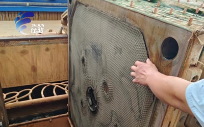 板框壓濾機壓泥不干粘濾布怎么辦？-青島仕駿